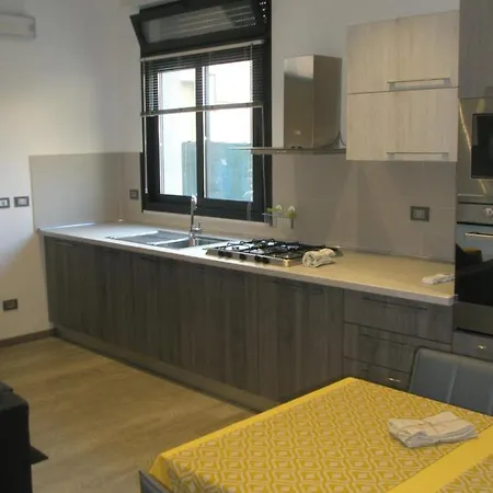 Casa X Vacanze In Centro A 009042-lt-0267 بيت للعطل نولي